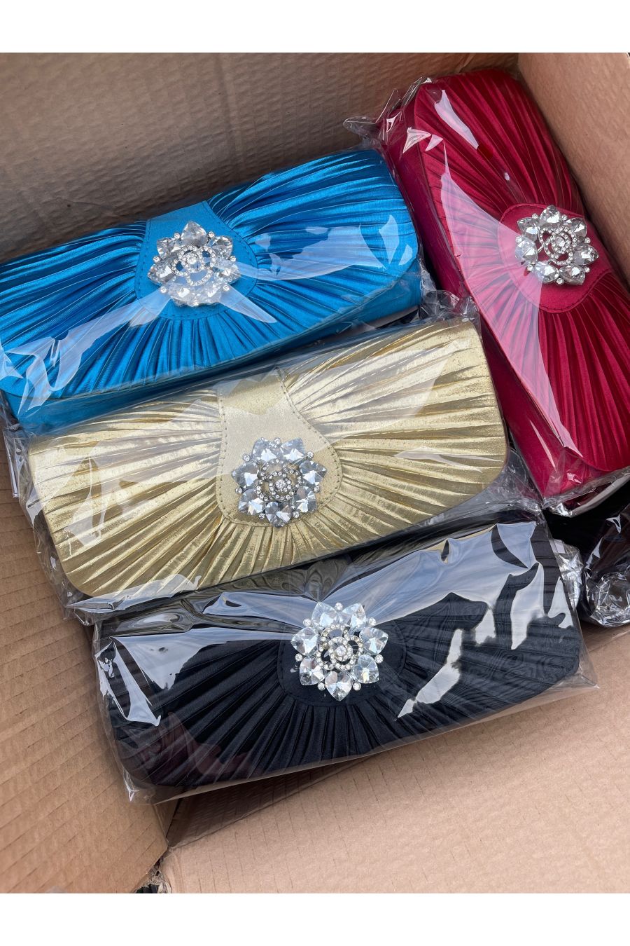 Lot of 20 evening clutches mixed several models - 50