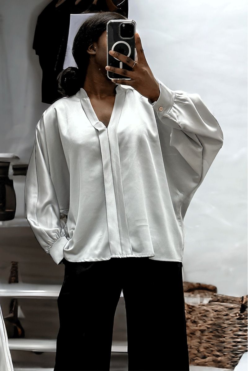 Gray satin blouse over size cut with pleats at the front - 3