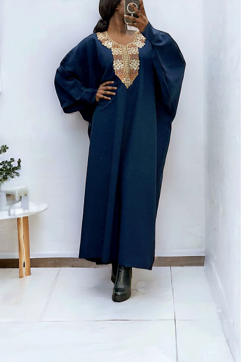 Marineblauwe abaya met mooie losse snit en borduursel aan de voorkant - 1