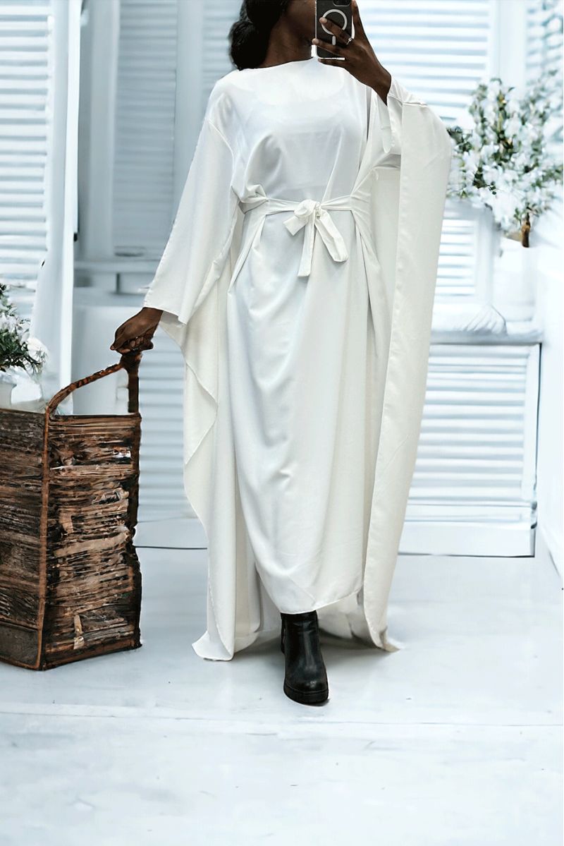White 2 in 1 abaya with integrated cape and belt to adjust the size - 2