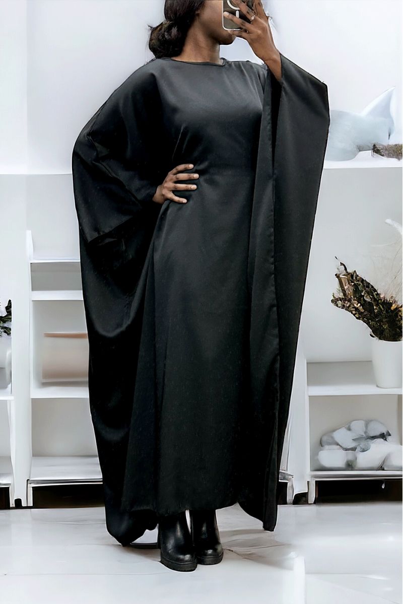 Abaya satiné noir over-size (36-52) avec élastique intérieur pour un effet ajusté   - 1