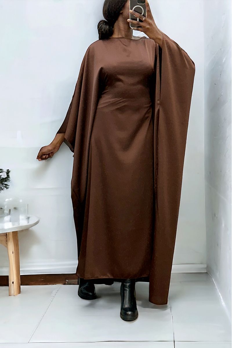 Over-size chocolate satin abaya (36-52) with interior elastic for a fitted effect - 3