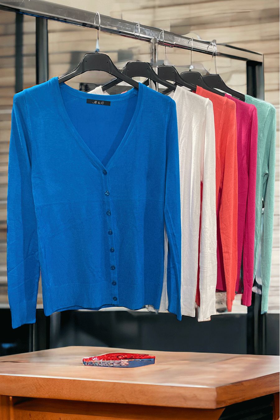 Lot van 5 vesten in vijf verschillende kleuren - 2