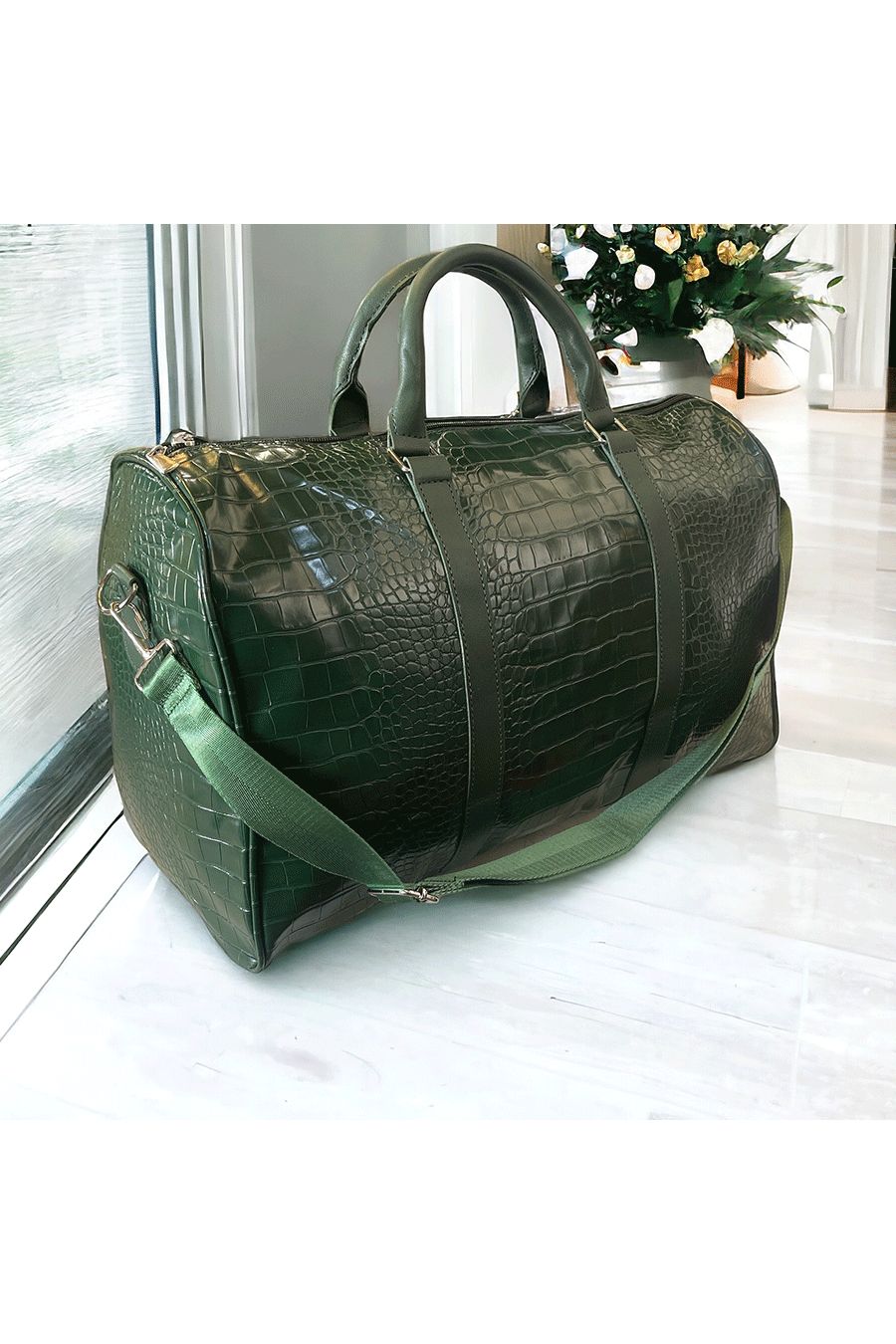 Grand sac bowling sport ou voyage motif croco en vert  - 1