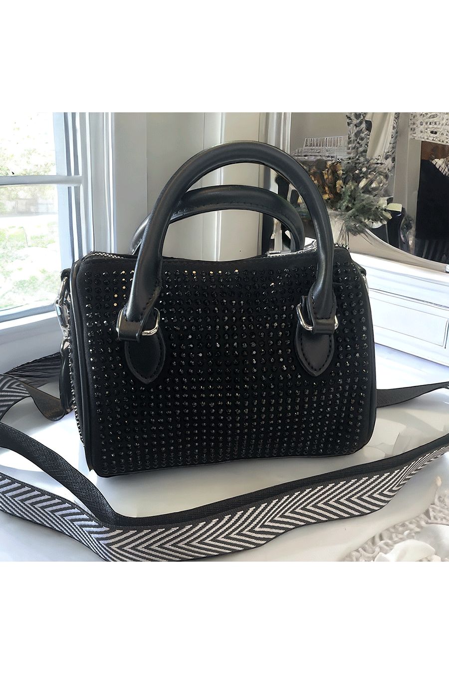 Mini sac bowling noir orné de strass  - 2
