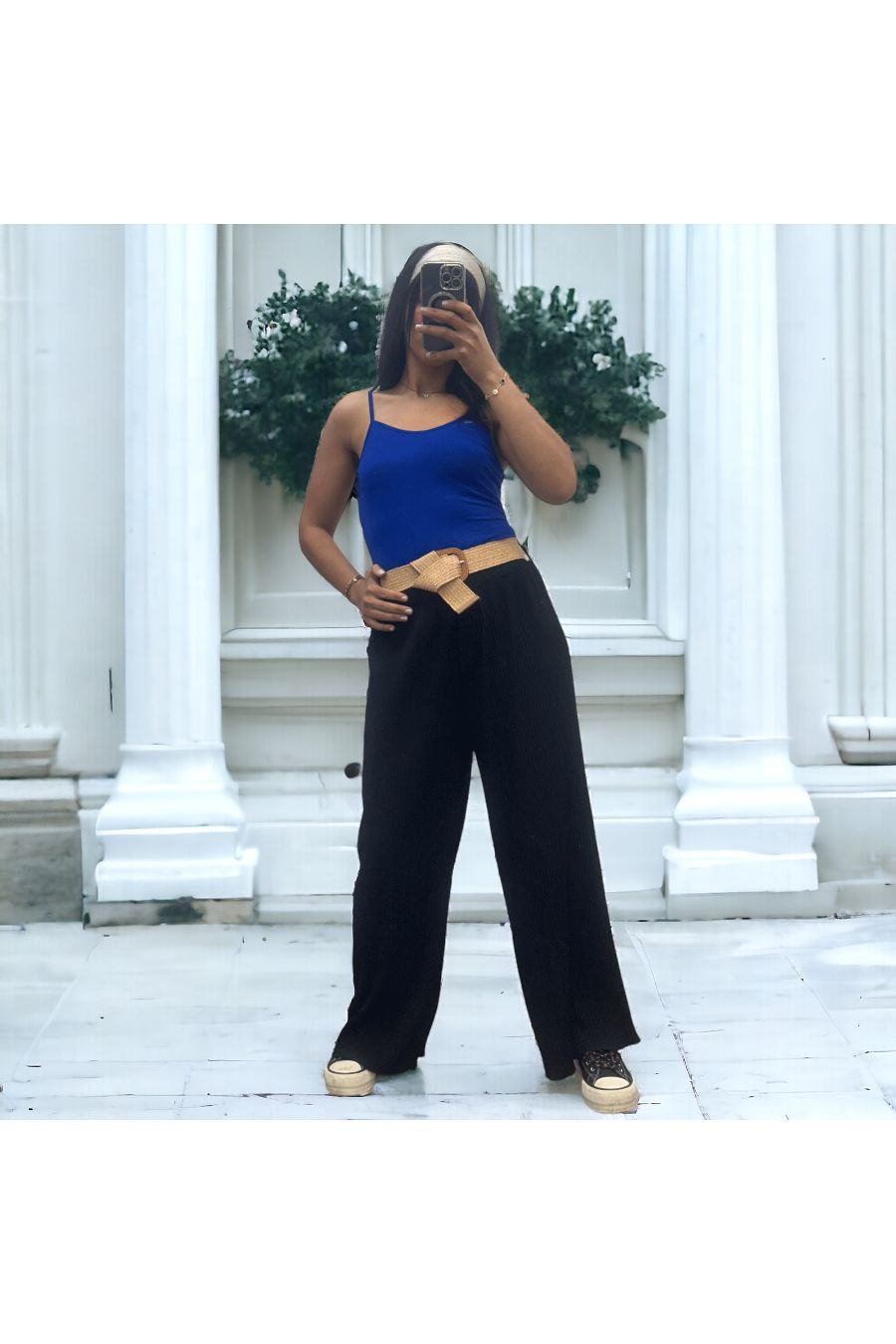 Black pleated palazzo pants with elastic waistband - 1