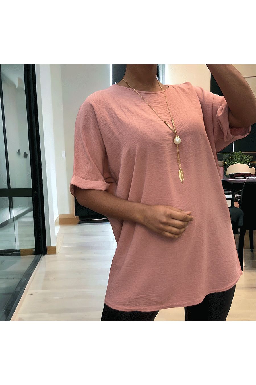 Tunique over size rose avec collier  - 1