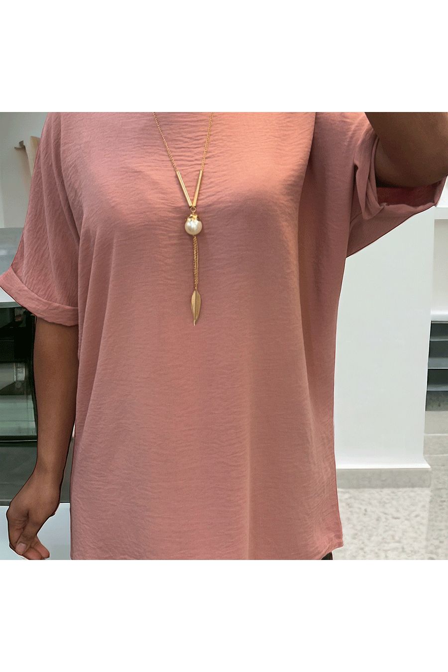 Tunique over size rose avec collier  - 2