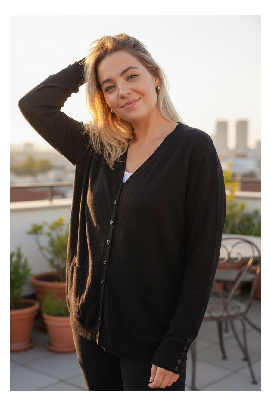 Gilet noir Cardigan Maille Douce - Col V - 1