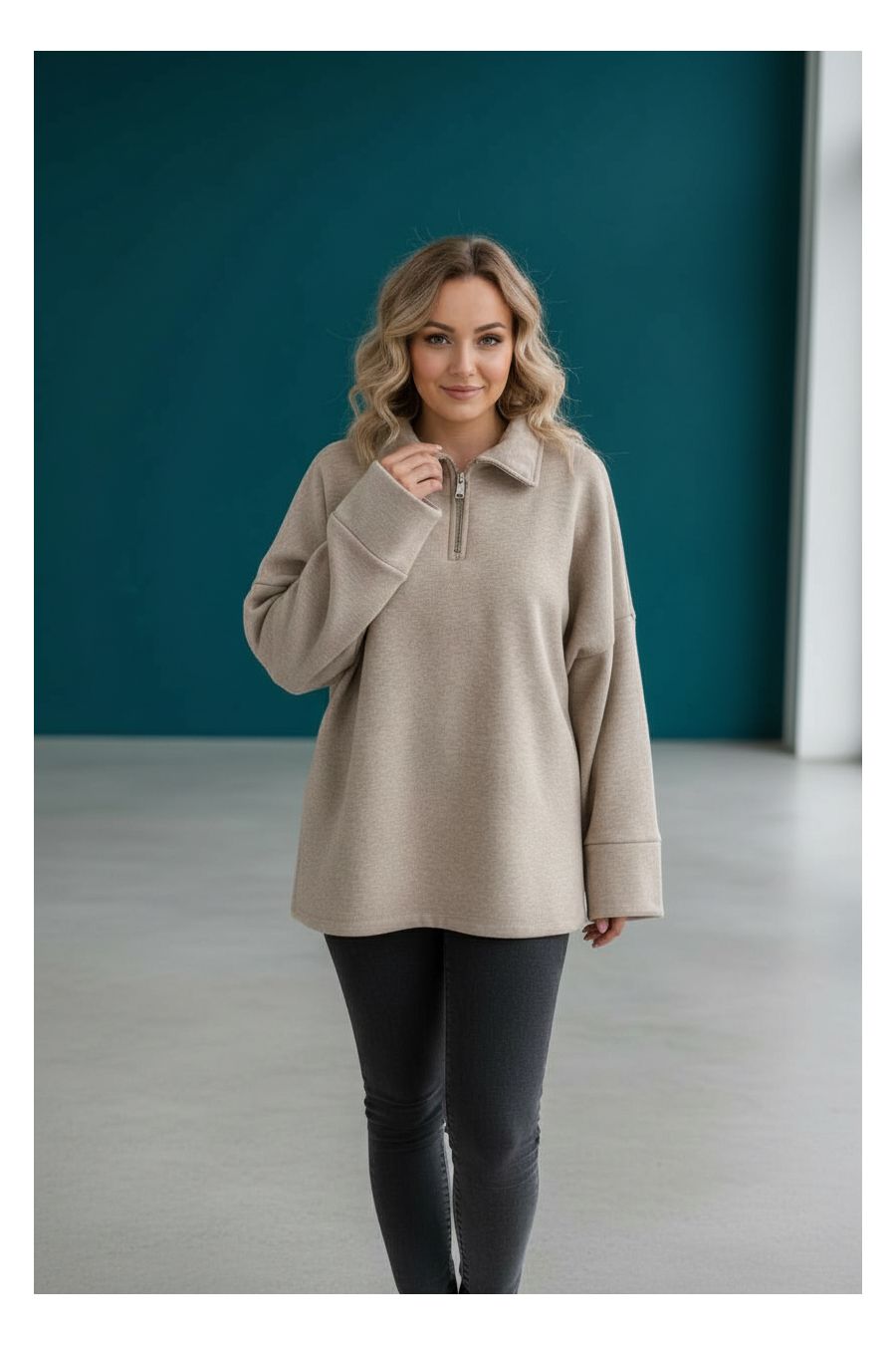 copy ofSweat Oversize à Col Zippé – Douceur & Style Italien