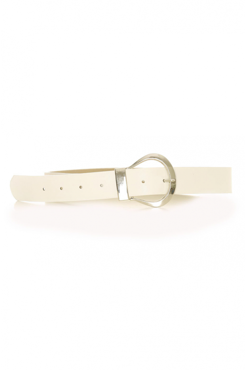 White belt with a large silver buckle - CE 559 - 1