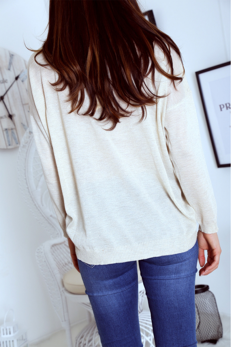 Fine beige top with silver V-neck. PU300-112 - 5