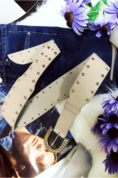 Ceinture grise clouté à la taille avec jolie boucle