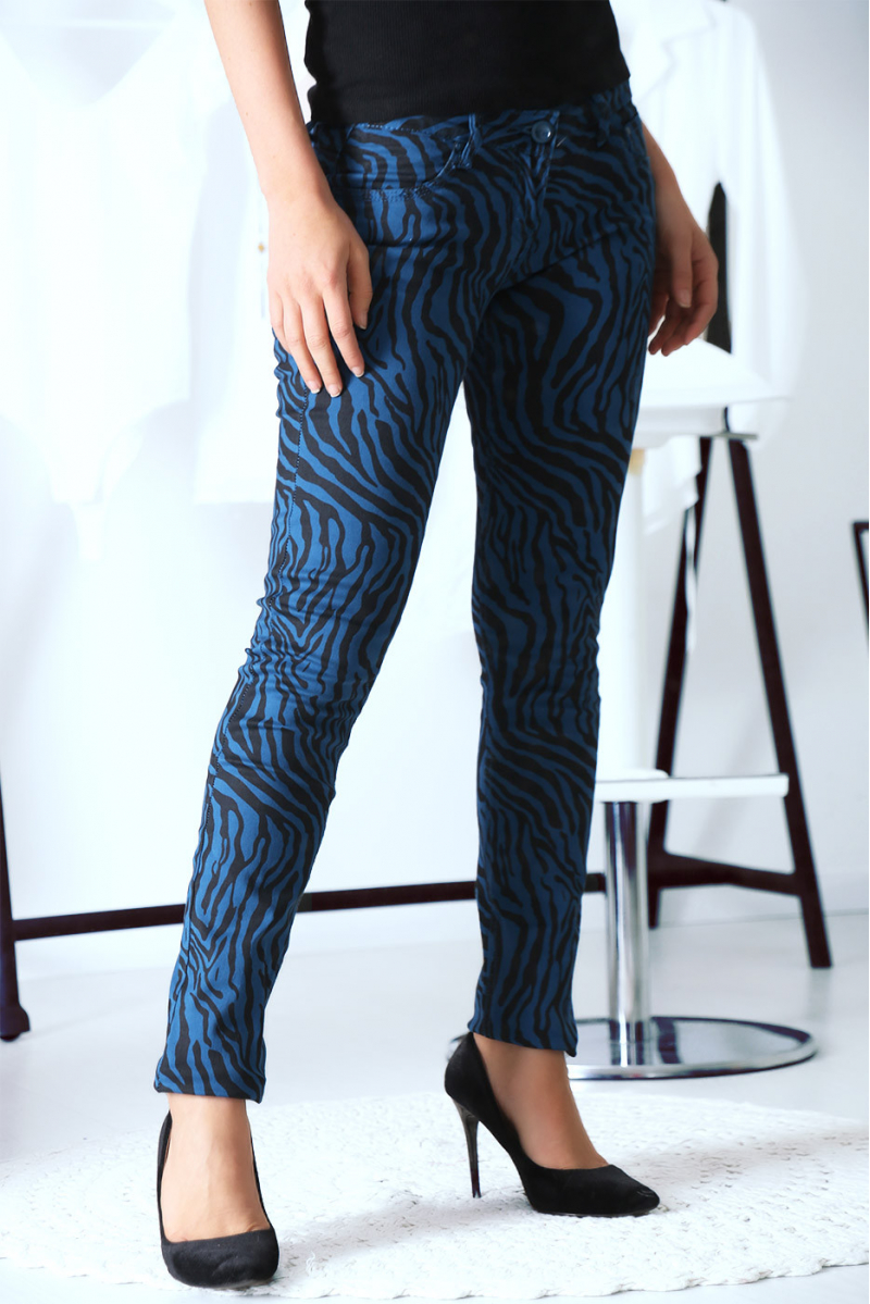 Pantalon Jeans bleu extensible avec poche et motif noir S1317D - 5