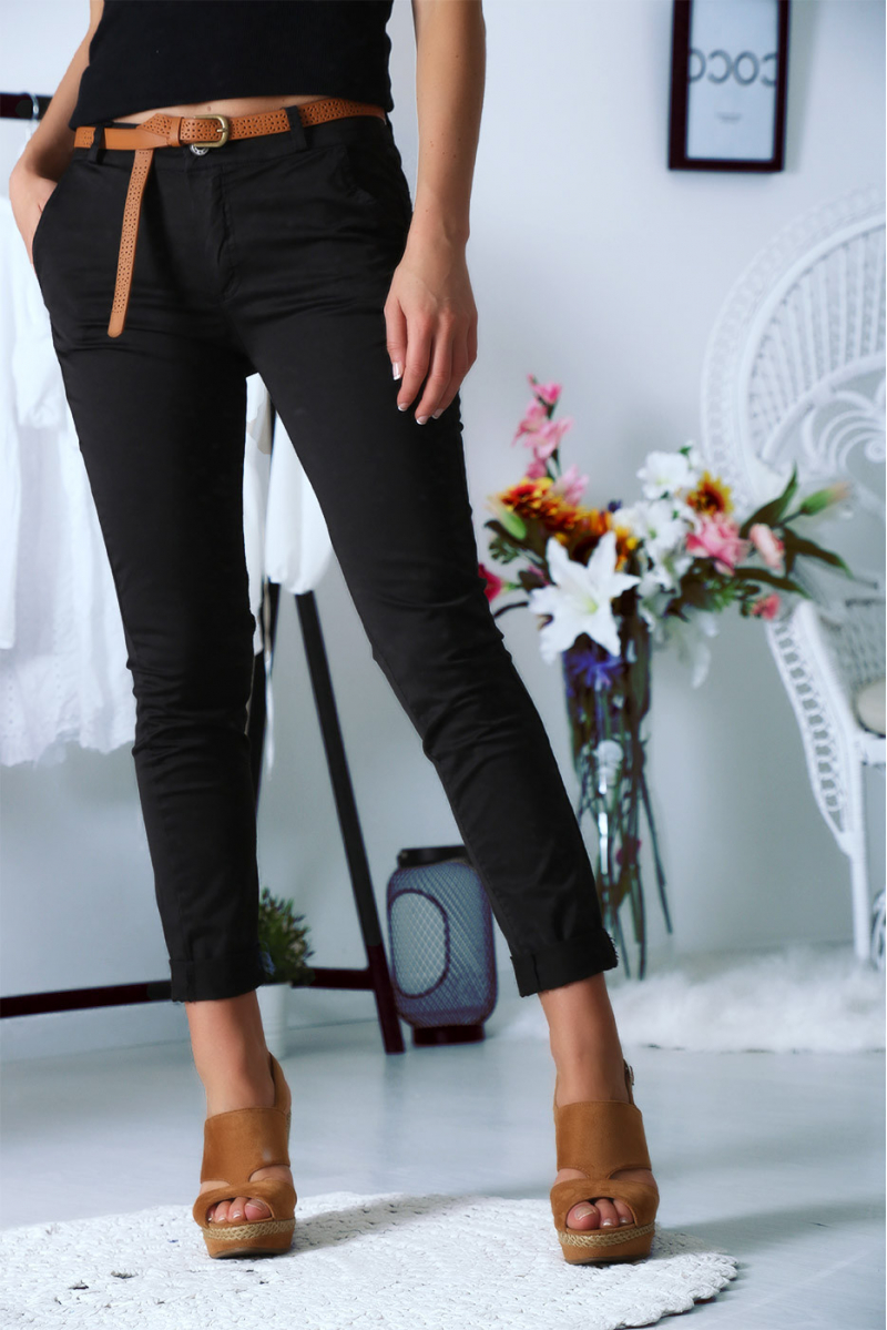 Superbe pantalon Noir slim avec ceinture en similicuir