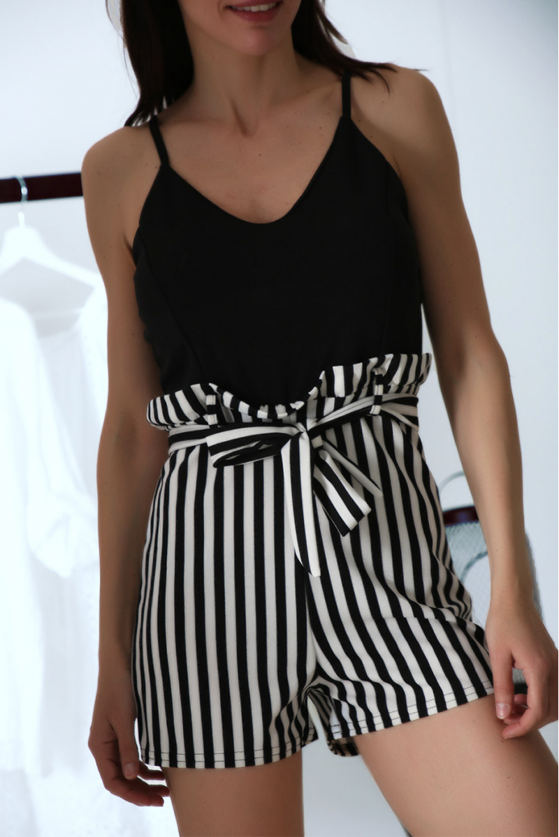 Black striped short jumpsuit with tank top and belt at the waist - 2