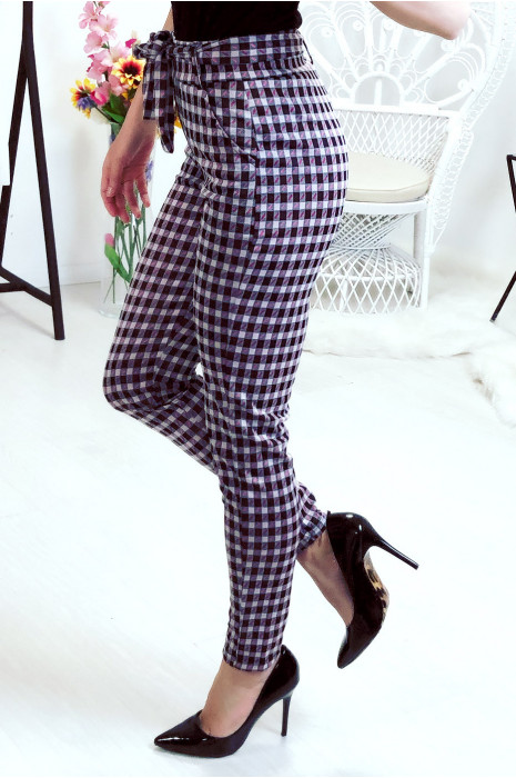 Pantalon slim à motif noir et fuchsia avec ceinture et poches - 3