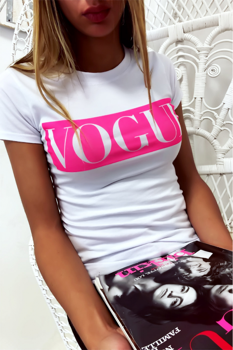 T-shirt blanc en coton avec écriture Vogue à l'avant. Mode femme - 3