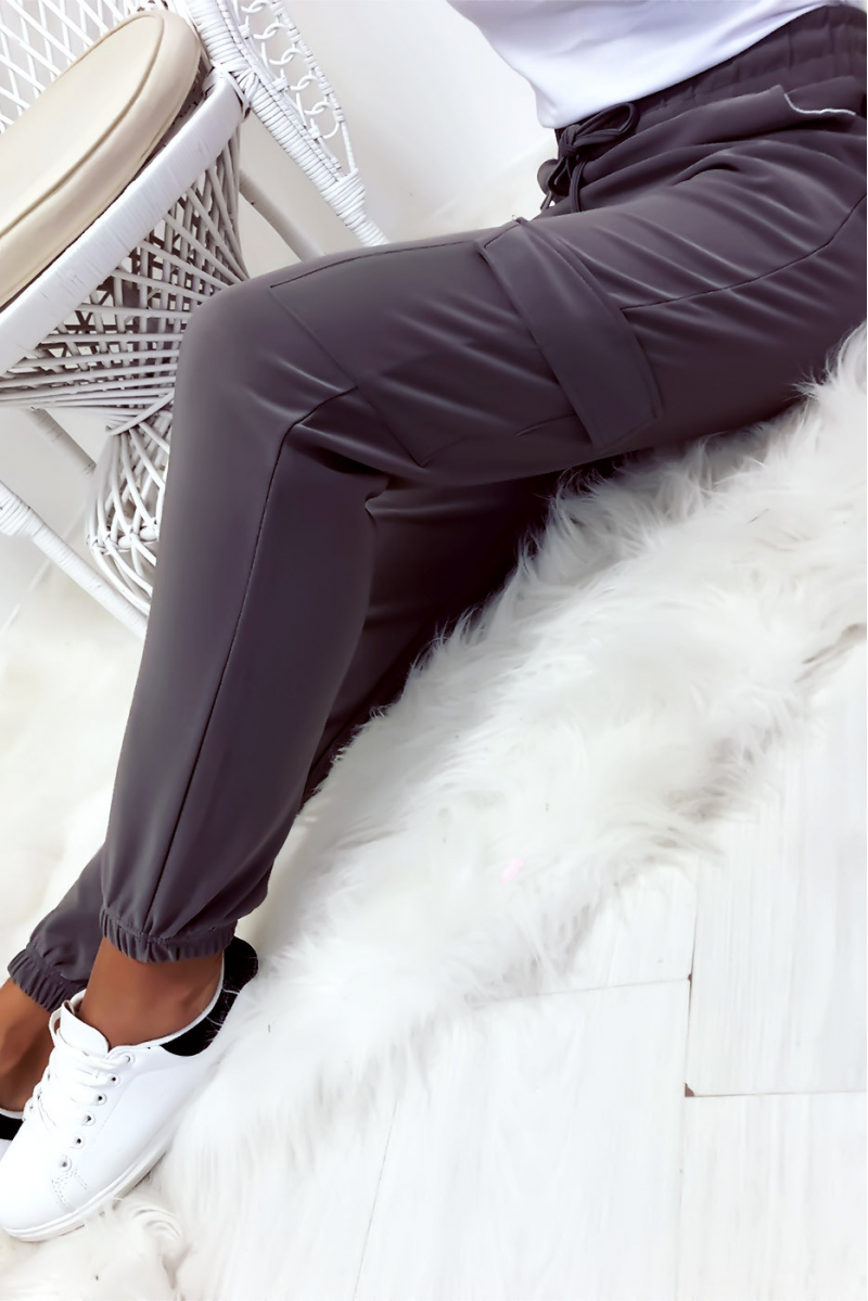 Pantalon treillis en gris avec poches et lacet - 1