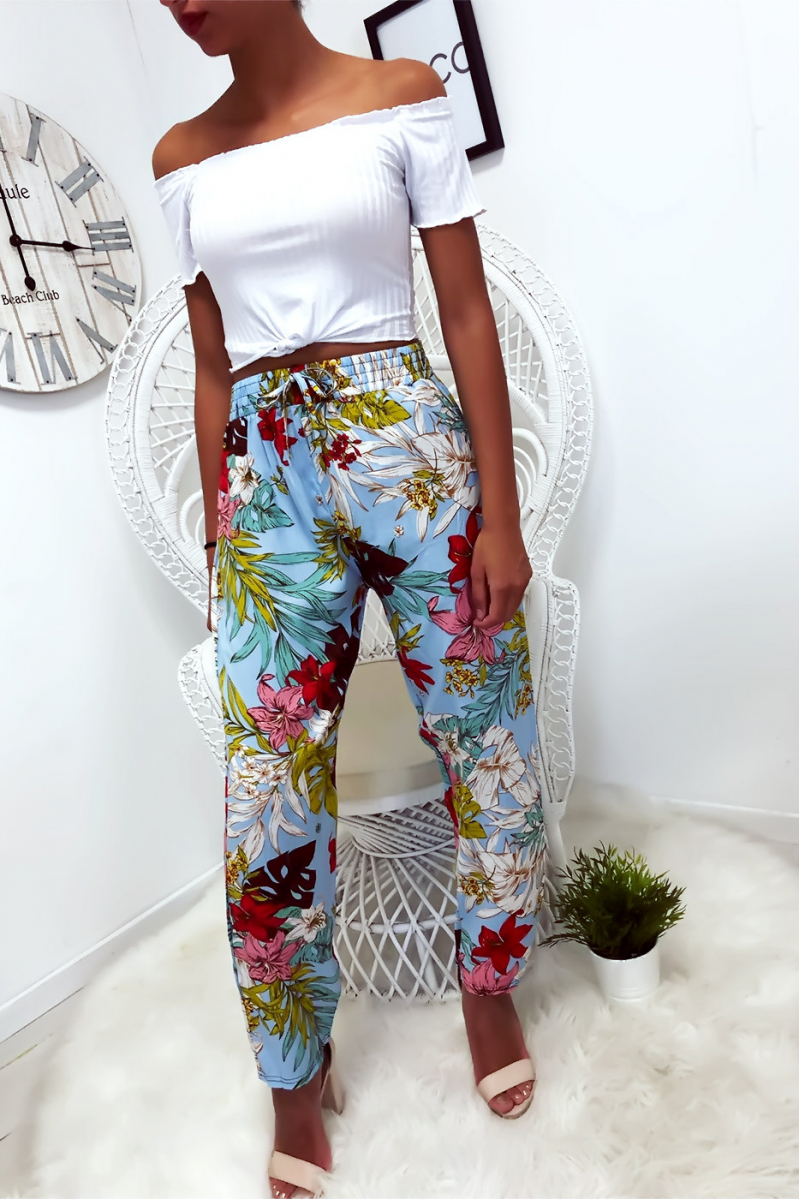 Pantalon fluide très agréable à porter en coton, motif fleuri turquoise avec poche et lacet