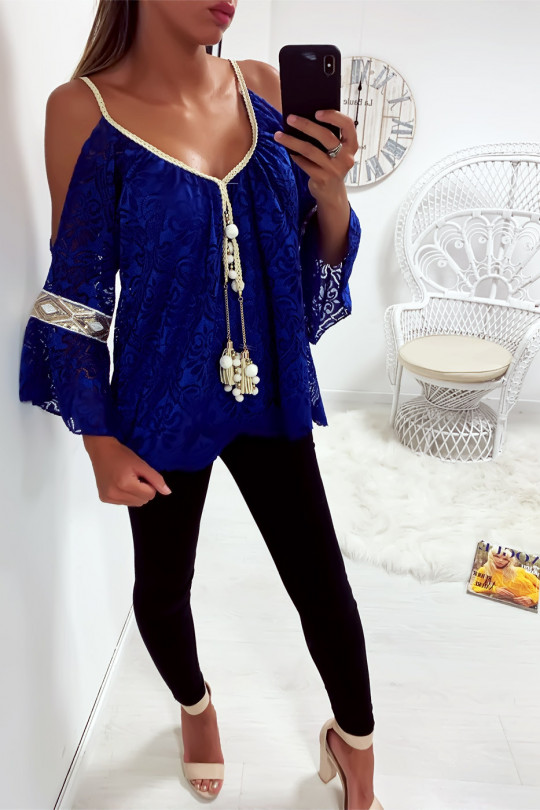 Pretty royal top in lace off the shoulders with accessory at the collar - 4