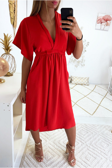 robe rouge col v