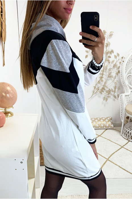 Magnifique robe sweat tri color en blanche avec capuche gris - 5