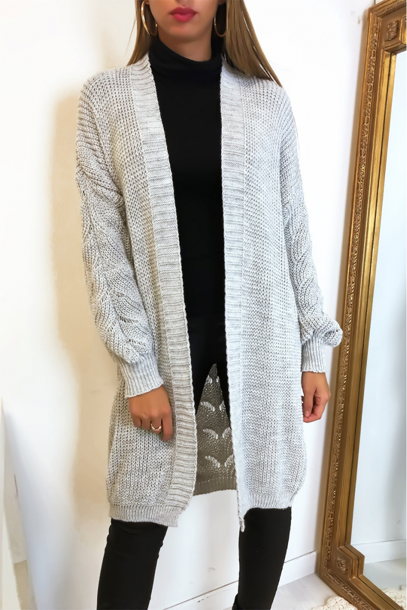 Magnifique gilet gris tressé au dos et aux manches - 4