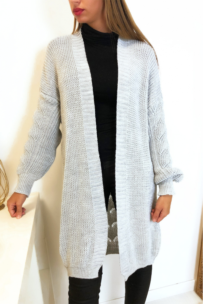 Magnifique gilet gris tressé au dos et aux manches - 6