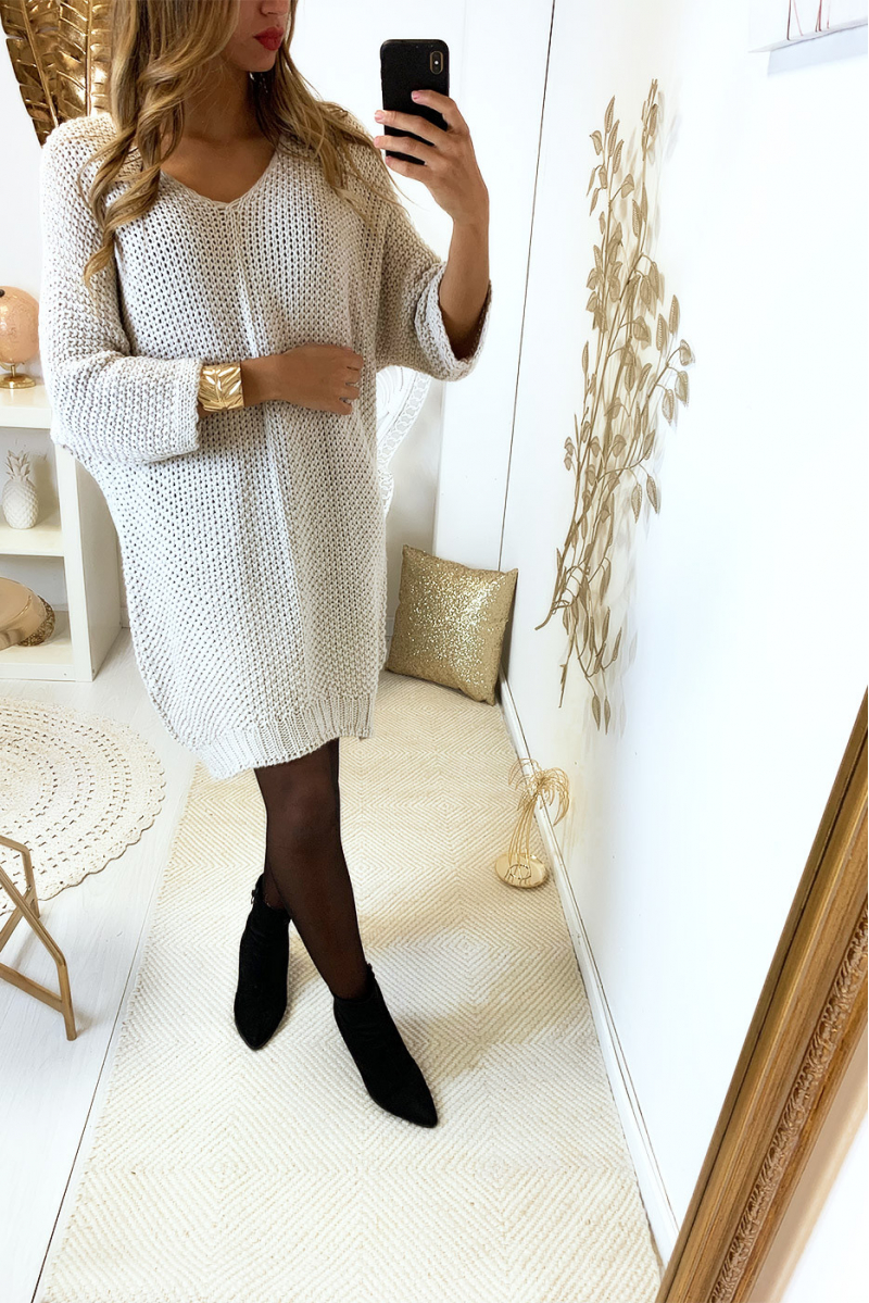 Magnifique robe tunique en maille beige coupe chauve souris Magnifique robe tunique en maille beige coupe chauve souris