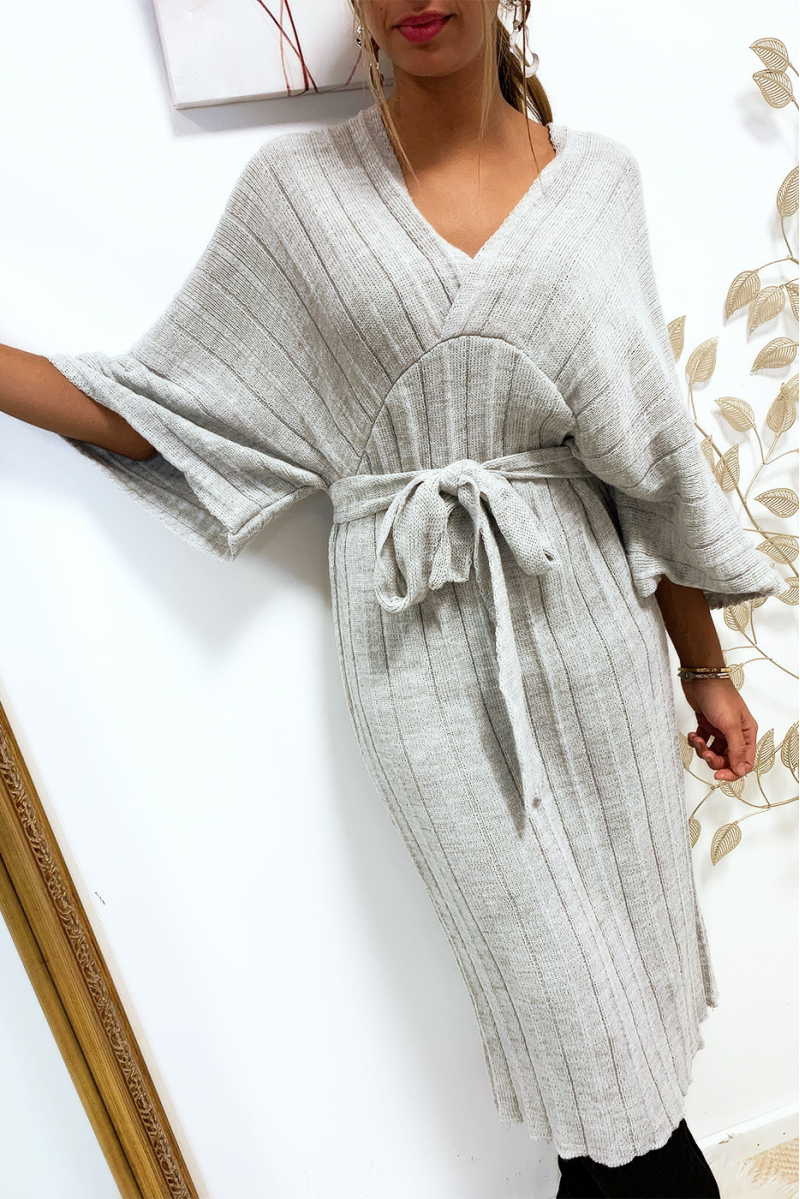 Magnifique robe kimono en maille plissé gris