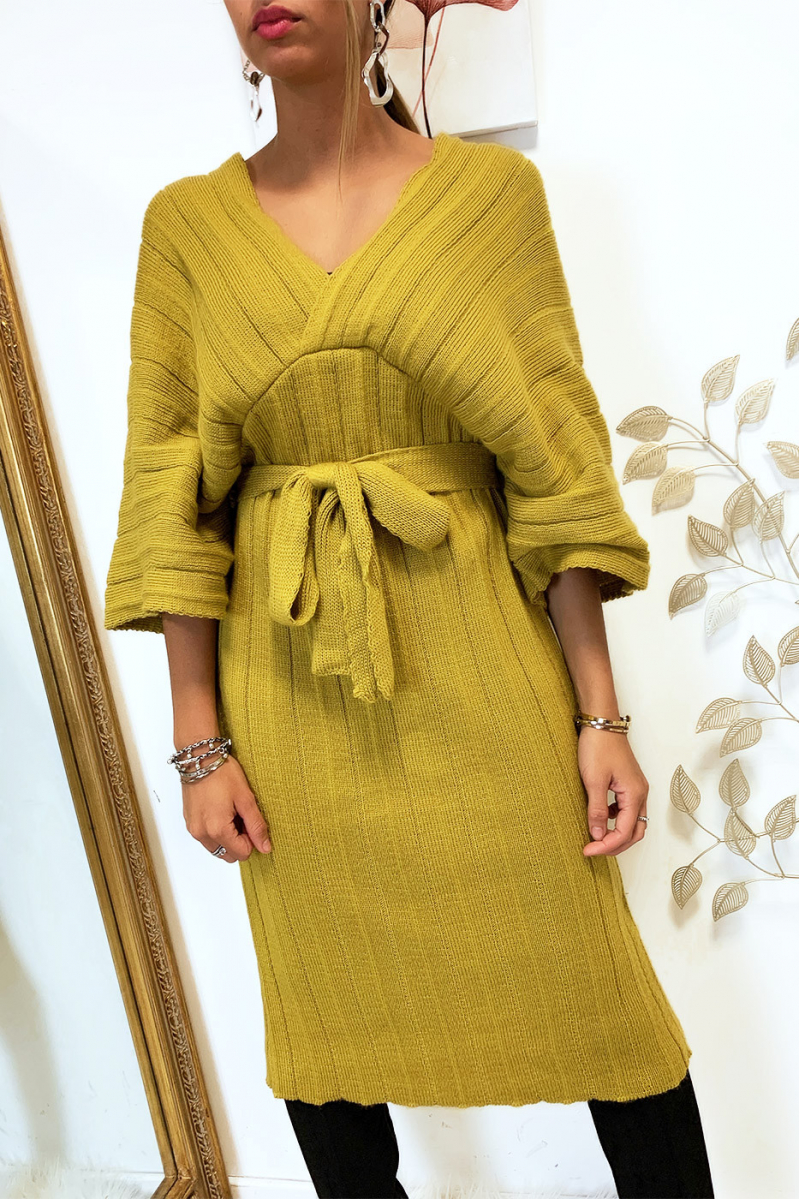 Magnifique robe kimono en maille plissé moutarde
