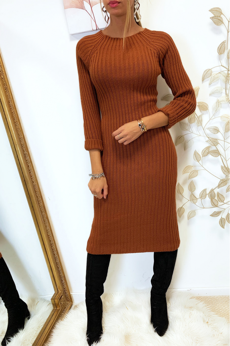 Longue robe pull cognac croisé au dos Longue robe pull cognac croisé au dos