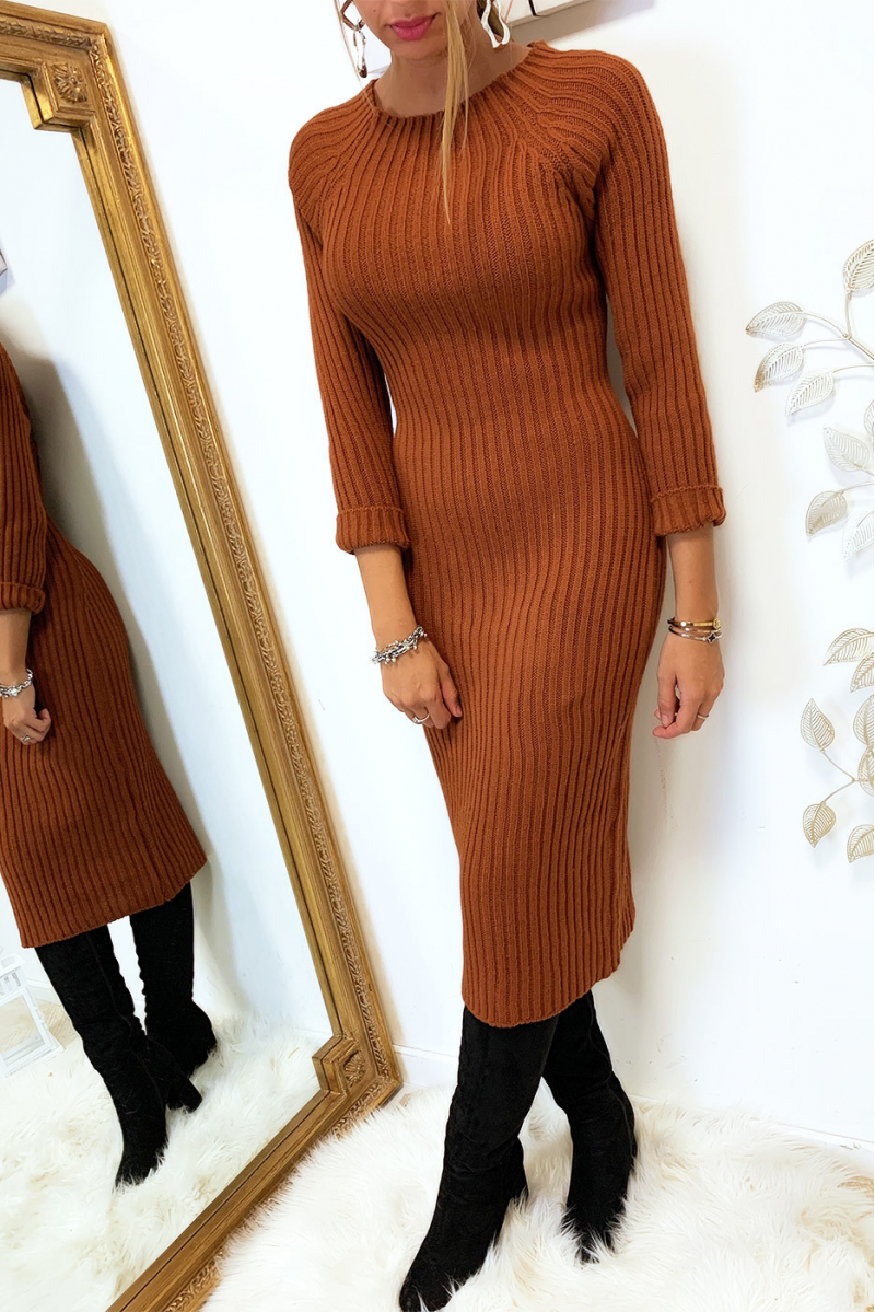 Longue robe pull cognac croisé au dos Longue robe pull cognac croisé au dos
