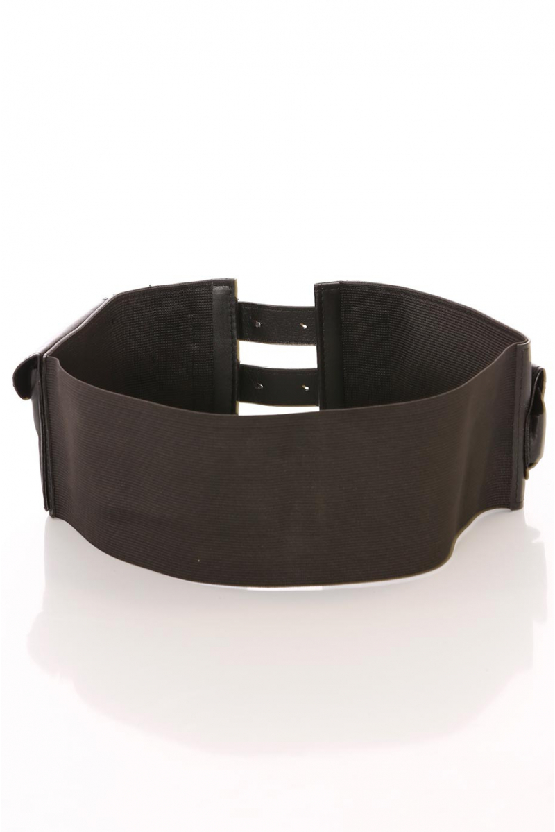 Wide black belt, double buckle and accessory pockets. D7235 - 4