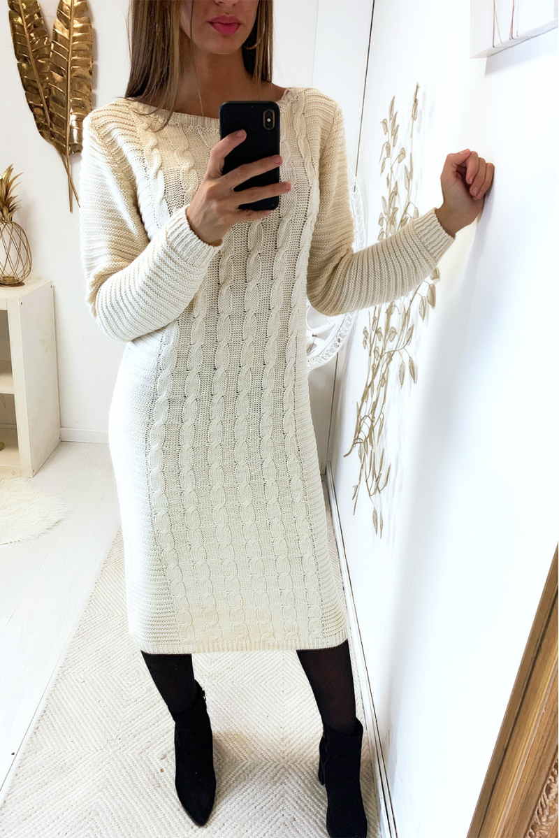 robe pull tressé