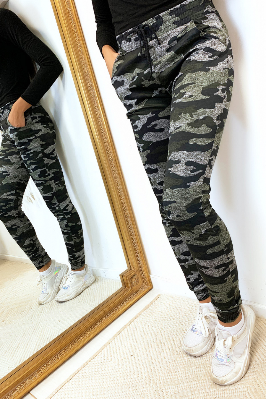Pantalon jogging militaire noir avec poches. Enleg 9-169. - 2
