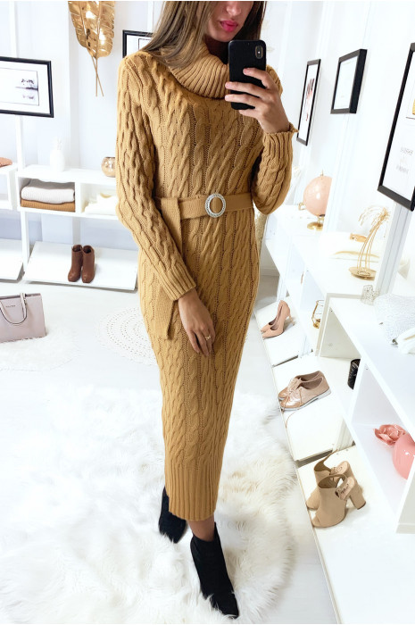 pull robe longue