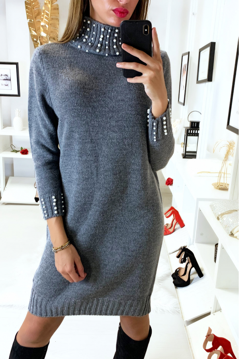 robe pull avec perle