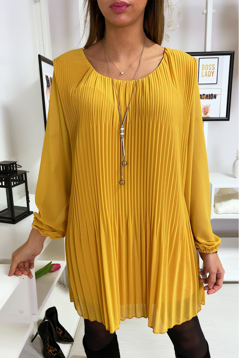 Loose and pleated mustard tunic dress with necklace - 1