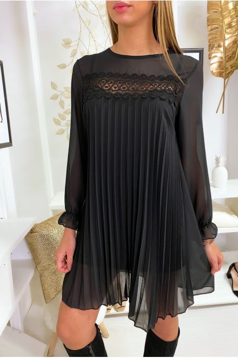 SuSSime robe tunique trapèze noir plissé et doublé avec de la dentelle au buste - 2