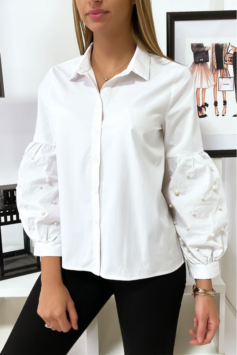 White shirt with puffed sleeves with pearls. MC7362 - 2