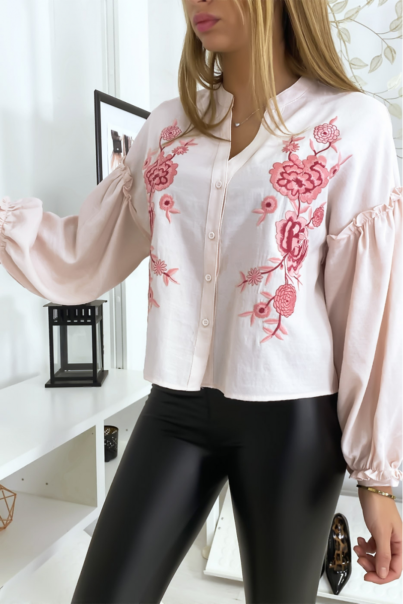 Pink shirt with puffed sleeves and embroidery on the front - 5