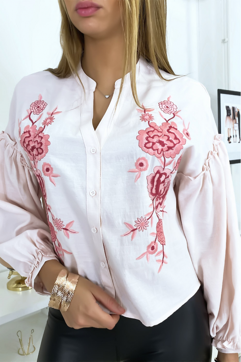 Pink shirt with puffed sleeves and embroidery on the front - 1