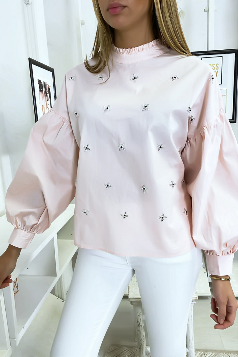 Roze blouse met pofmouwen en strasssteentjes - 2