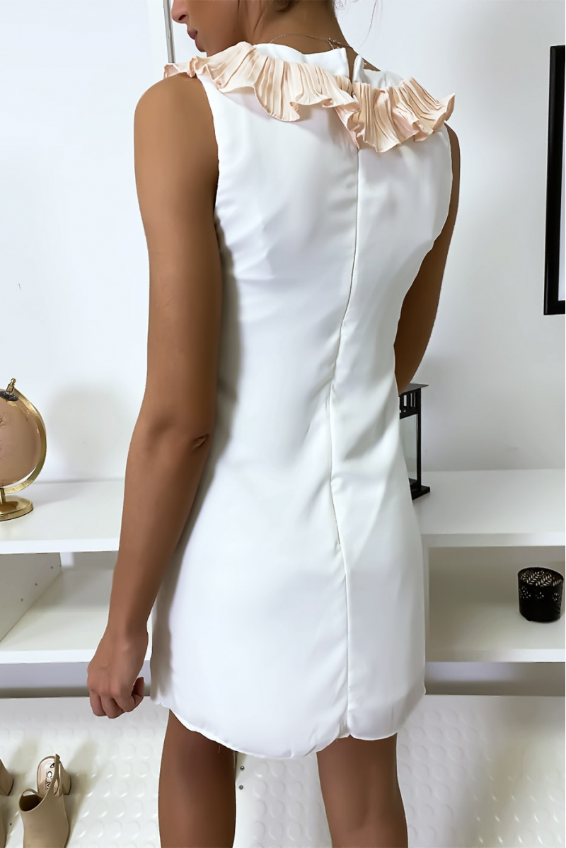Robe blanche courte et légère, avec détails buste - 4