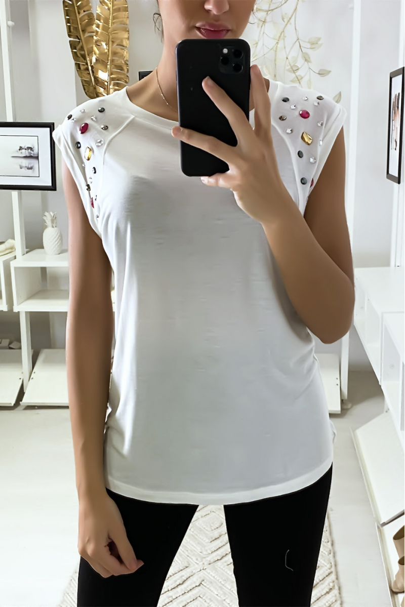 Wit t-shirt met strass steentjes op de schouders - 4
