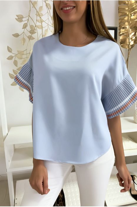 Blouse très chic en bleu ciel coupe ample avec plissé aux manches - 2