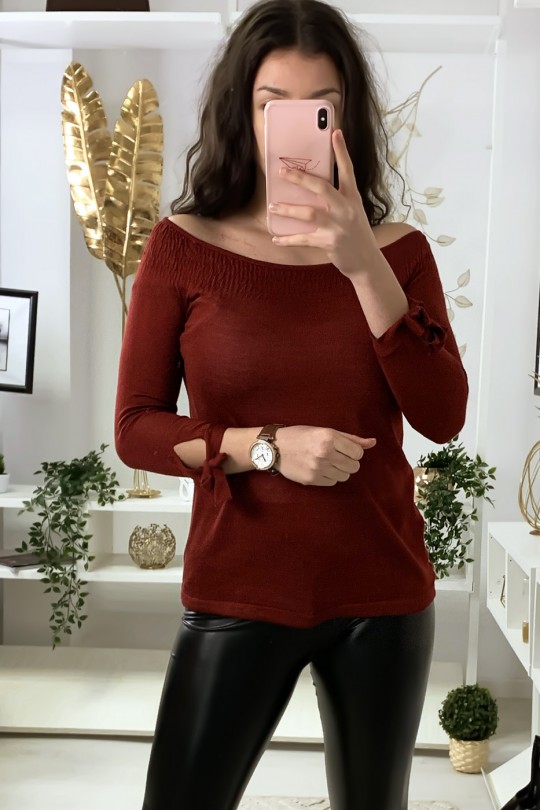 Burgundy boat neck top with elastic and knot on the sleeves - 2