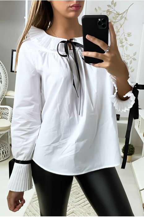 Blouse blanche avec plissé au col et aux manches - 3